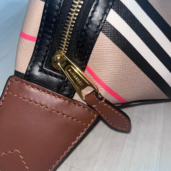 Burberry Sonny Belt Bag Icon Stripe Medium Brown - Picture 9 of 11